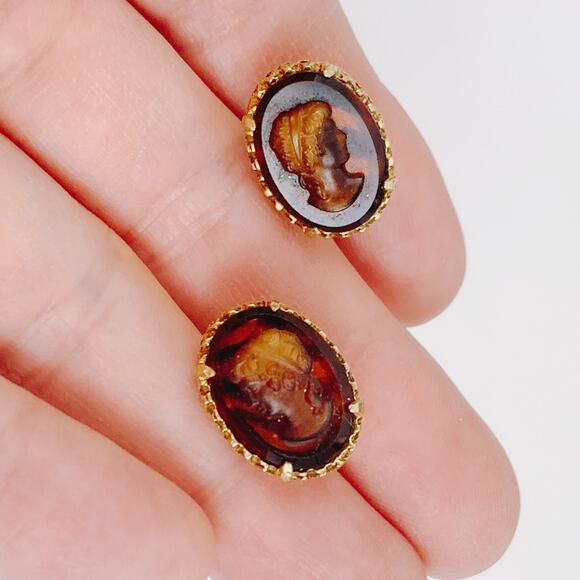 Vintage Signed Lisner Clip-On Earrings 14k Gold-Plated Cameo Faux Tortoiseshell - Picture 2 of 10